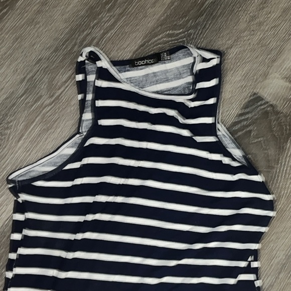 Navy blue and white maxi dress from Boohoo. - Picture 2 of 2